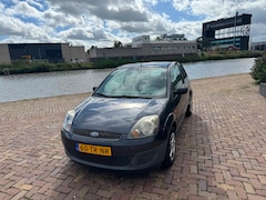 Ford Fiesta - 1.3-8V Cool & Sound