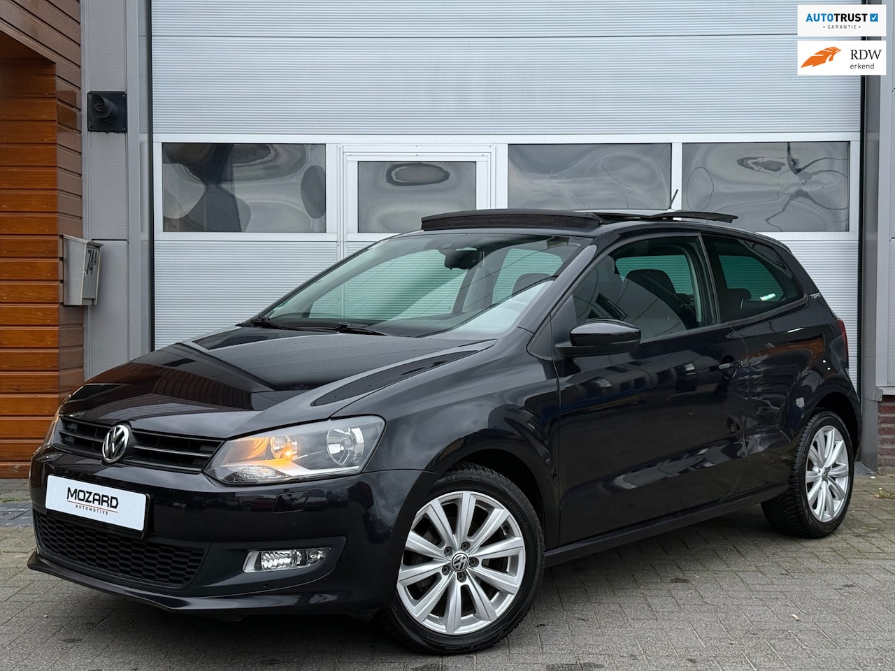 Volkswagen Polo - 1.2 Pano/Carplay/Cruise/Climate/Stoelvw... - AutoWereld.nl