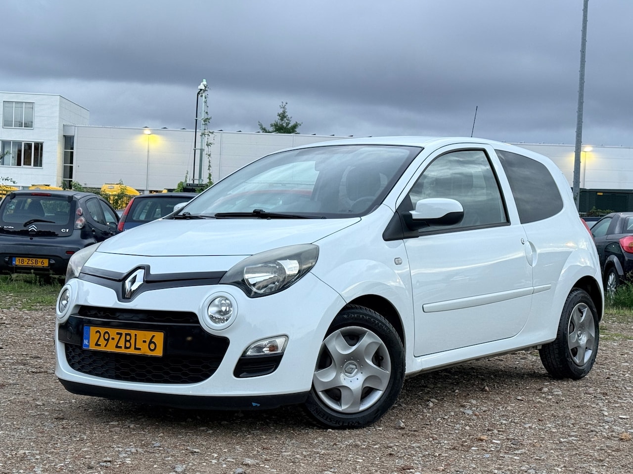 Renault Twingo - 1.2 16V Collection/ ZEER ZUINIG - AutoWereld.nl