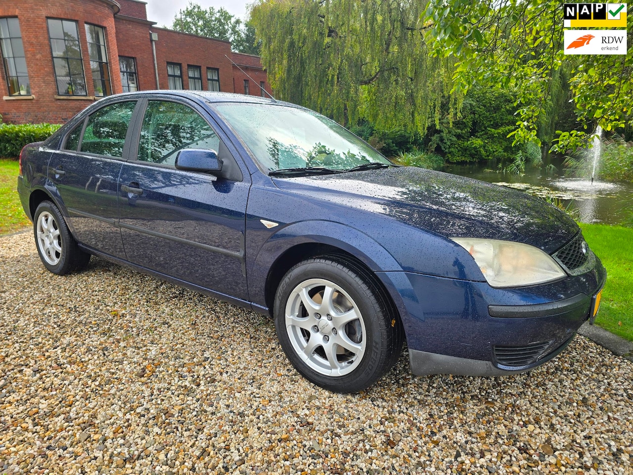 Ford Mondeo - 1.8-16V Ambiente *apk:05-2027* - AutoWereld.nl