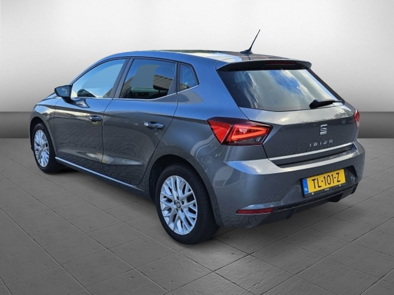 SEAT Ibiza - 1.6 TDI St. BnsInt. - AutoWereld.nl