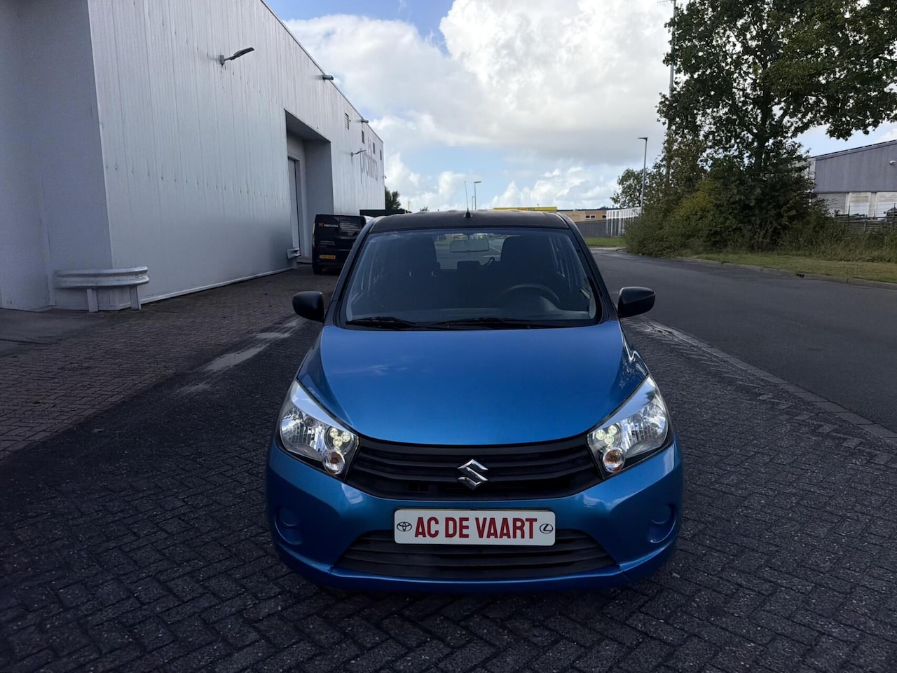 Suzuki Celerio - 1.0 Rhino - AIRCO/BLUETOOHT/ELEK.RAMEN/NAP - AutoWereld.nl