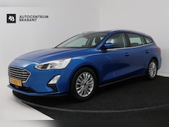 Ford Focus Wagon - 1.5 EcoBoost Titanium Business (STOEL/STUUR VERWARMING, TREKHAAK, NAVIGATIE, PARKEERSENSOR