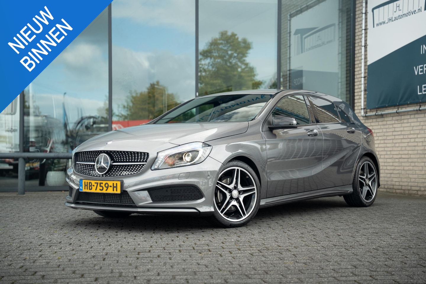 Mercedes-Benz A-klasse - 180*AMG*1e EIG*ORIG NL*30dkm*NIEUWSTAAT*AFN.HAAK* - AutoWereld.nl