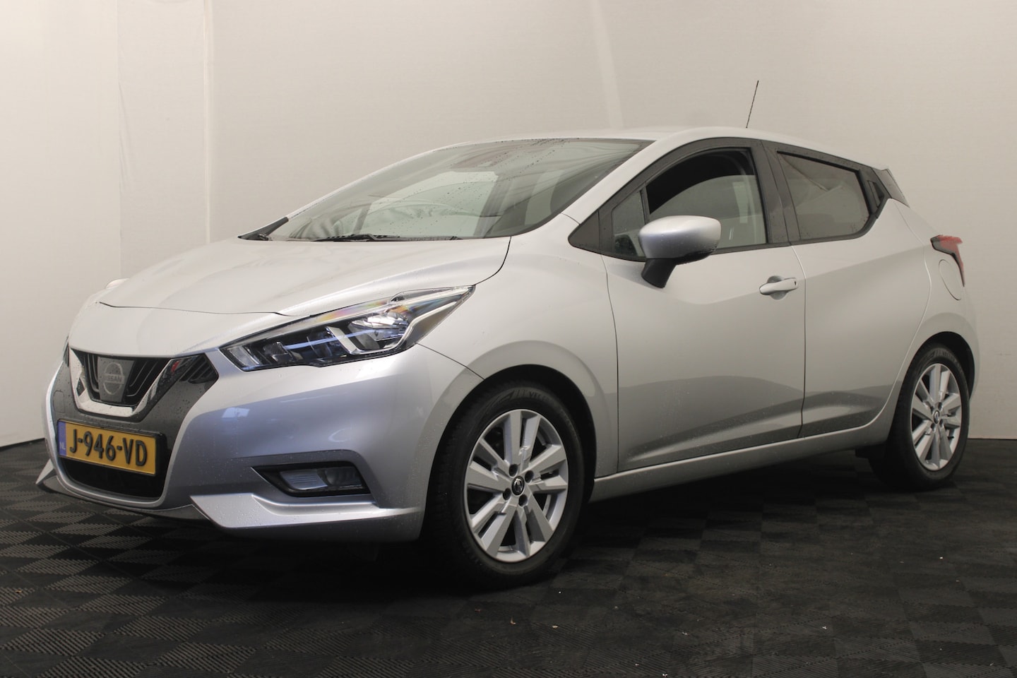 Nissan Micra - 1.0 IG-T N-Connecta |Camera|Navi|Trekhaak| - AutoWereld.nl