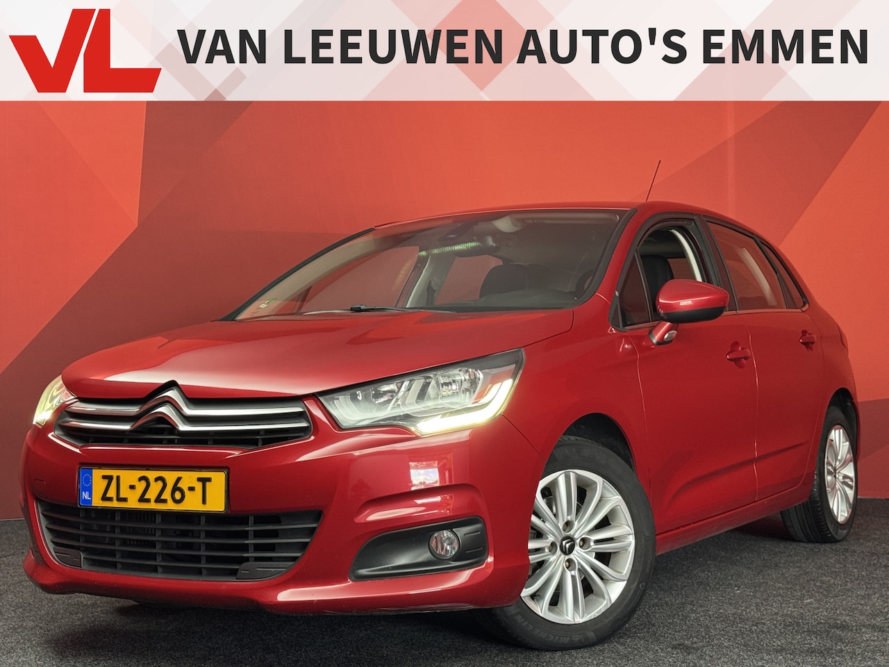 Citroën C4 - 1.2 PureTech Feel Collection | Airco | Trekhaak | Cruise control | - AutoWereld.nl