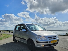 Hyundai Getz - 1.3i GLS Sky Airco, dakraam, elektrische ramen en spiegels, isofix, onderhoudsboekje, nieuw apk.