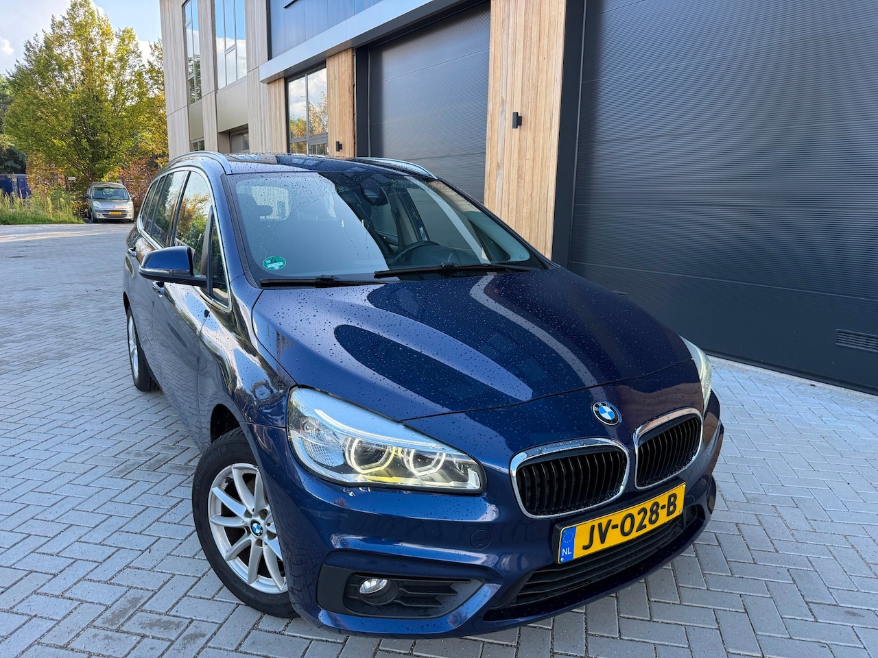 BMW 2-serie Gran Tourer - 216d Executive (bj 2016) XENON|NAVI|EURO6|EXPORTPRIJS - AutoWereld.nl