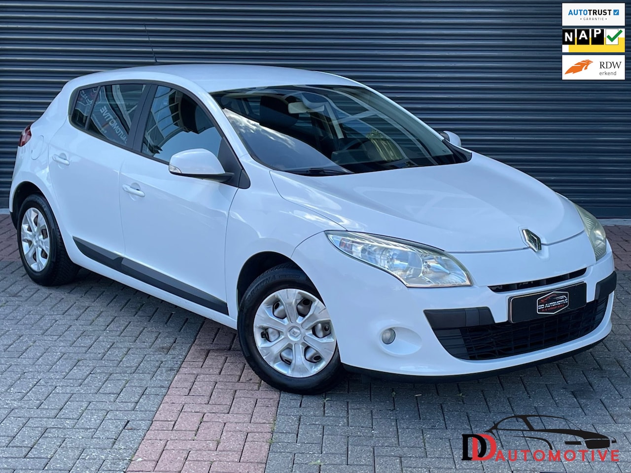 Renault Mégane - 1.4 TCe Expression Airco | Cruise | APK 02-07-2027 | Navi | 6 Bak - AutoWereld.nl