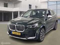 BMW X1 - sDrive20i 2023 Adaptive LED | Sportstoelen | 19' Inch