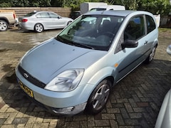 Ford Fiesta - 1.3 Centennial Airco + Nieuwe apk