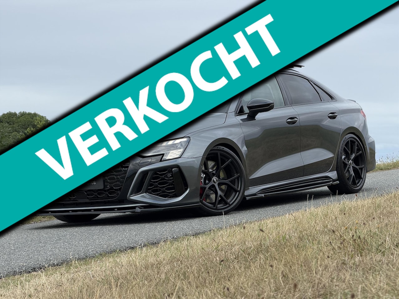 Audi RS3 - 2.5 TFSI 400PK Quattro |Pano |Head-up |Bang&Olfsen |Memory | Schaalstoelen |Full Maxton |K - AutoWereld.nl
