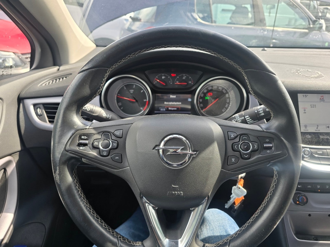 Opel Astra Sports Tourer - 1.6 CDTI Business 1.6 CDTI Business+ - AutoWereld.nl