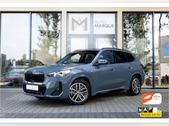 BMW X1 - sDrive20i Aut. 157PK | M Sportpakket | Innovation Pack | Trekhaak | 18" LM Velgen | Adapti