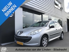 Peugeot 206 - 1.1 XR