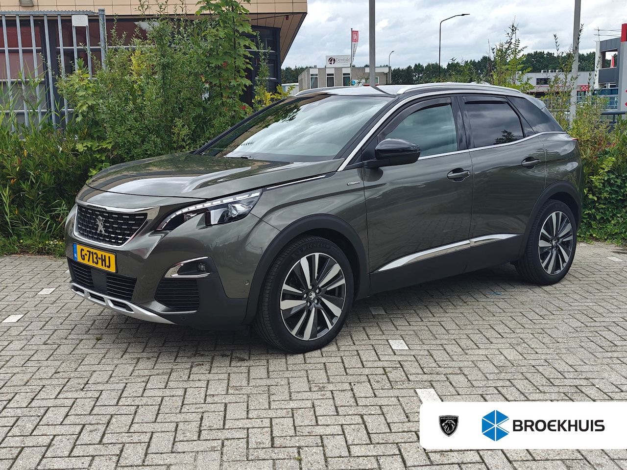 Peugeot 3008 - 1.6 PureTech GT Line | Afneembare trekhaak | Zomer+Winterbanden | Achteruitrijcamera | App - AutoWereld.nl