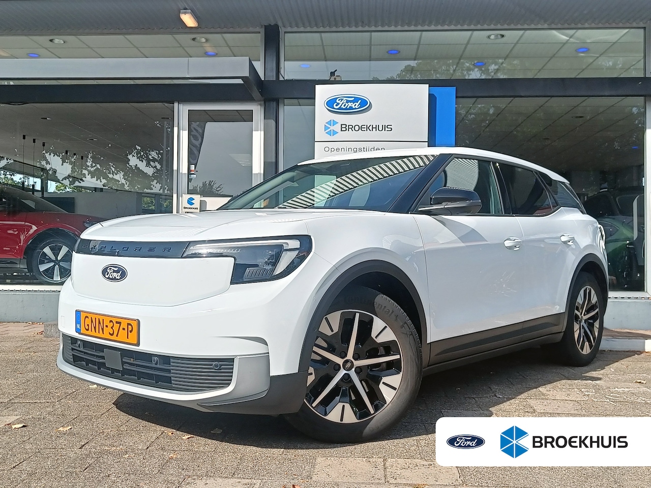 Ford Explorer - Extended Range RWD 77 kWh | Trekhaak Wegklapbaar | Head-Up | 360 Camera | BTW-Auto | - AutoWereld.nl