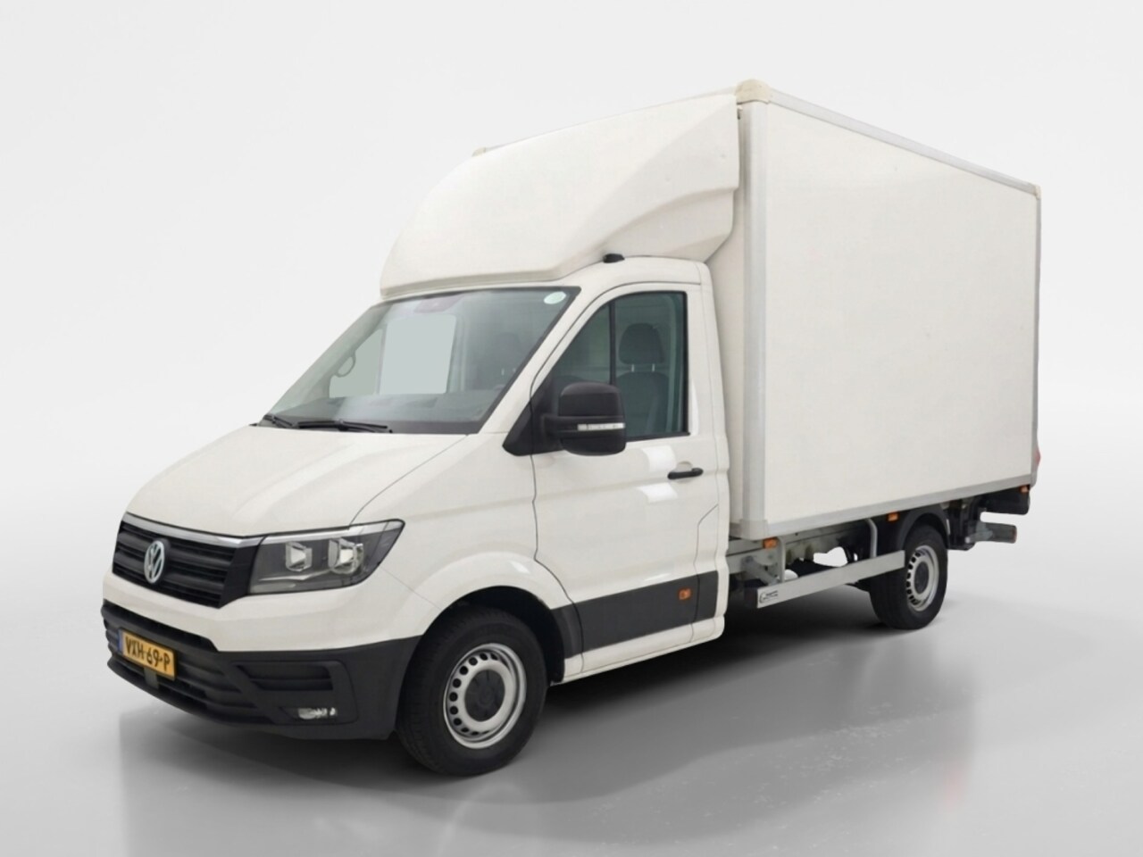 Volkswagen Crafter - 35 2.0 TDI L3 EL 18m3 + laadklep | Navigatie | Carplay | Cruise - AutoWereld.nl