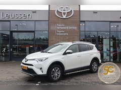 Toyota RAV4 - 2.5 HYBRID DYNAMIC KEYLESS EL-ACHTERKLEP STOELVERW. TREKHAAK 18"LM-VELGEN SENSOREN V+A NAV