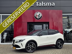 Alfa Romeo Junior - 1.2 Turbo Hybrid Ibrida Speciale | Stoelverwarming\Massage | Camera | Pack techno | Electr