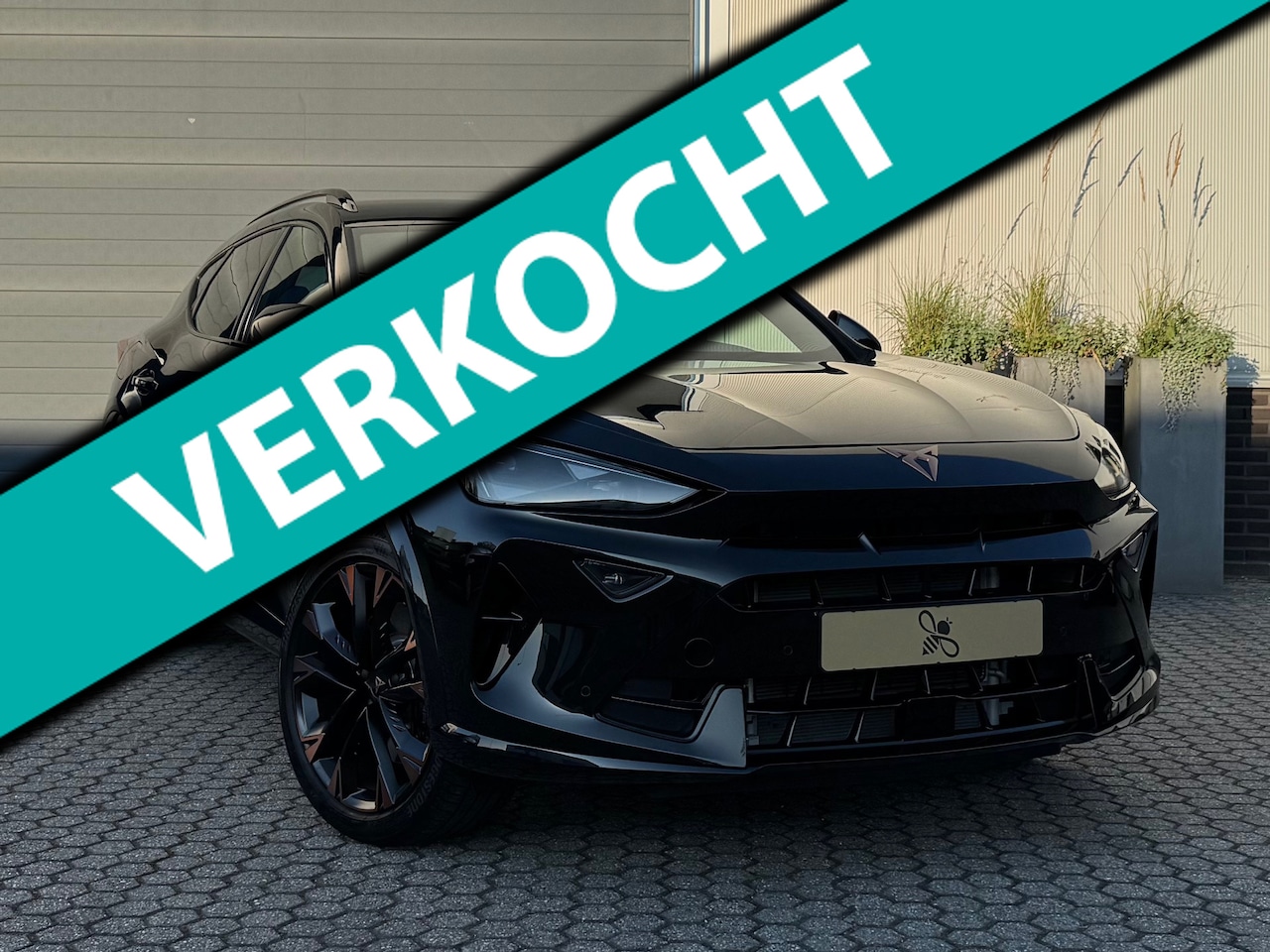 CUPRA Formentor - VZ Performance 1.5 TSI e-Hybrid 272pk DSG | Sennheiser | 19" Artic Copper | Zwenkbare trek - AutoWereld.nl
