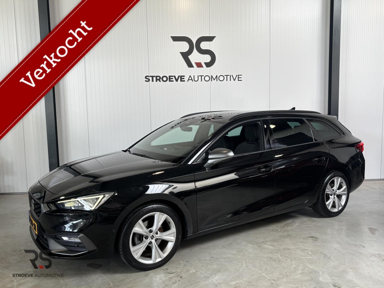 SEAT Leon Sportstourer - 1.5 eTSI 150 pk DSG FR Buss Intense | Navi | LED | ACC | Virtual | CarPlay | PDC | DAB | S - AutoWereld.nl