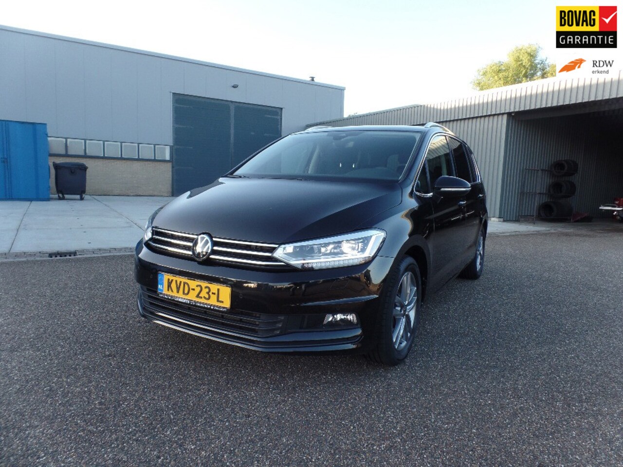 Volkswagen Touran - 1.5 TSI Highline TREKHAAK OPTIE'S 2025 - AutoWereld.nl