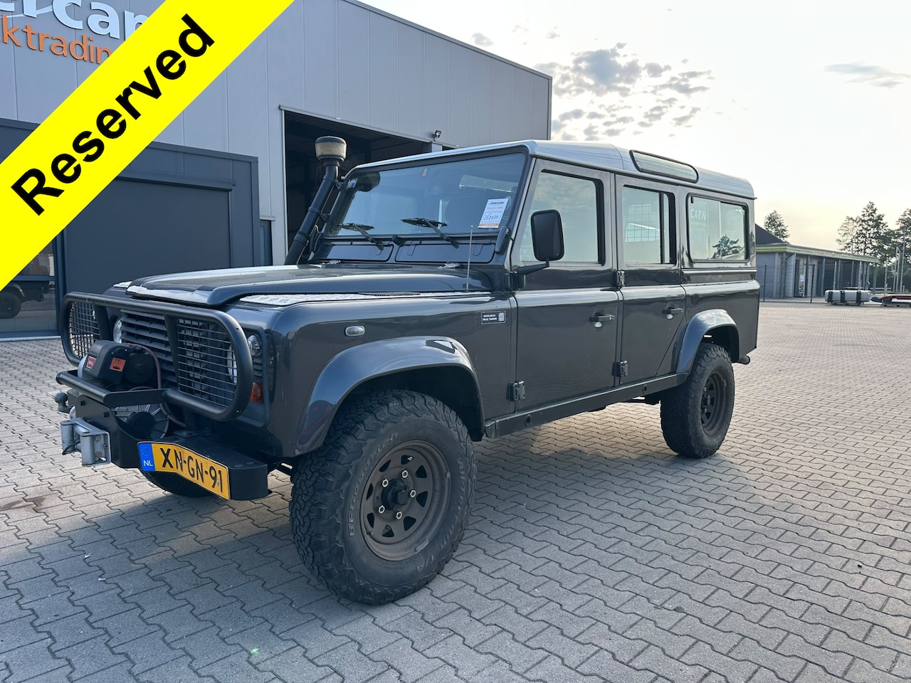 Land Rover Defender 110 - 2.5 Td5 County | LIER | WINCH | GOOD CONDITION | - AutoWereld.nl