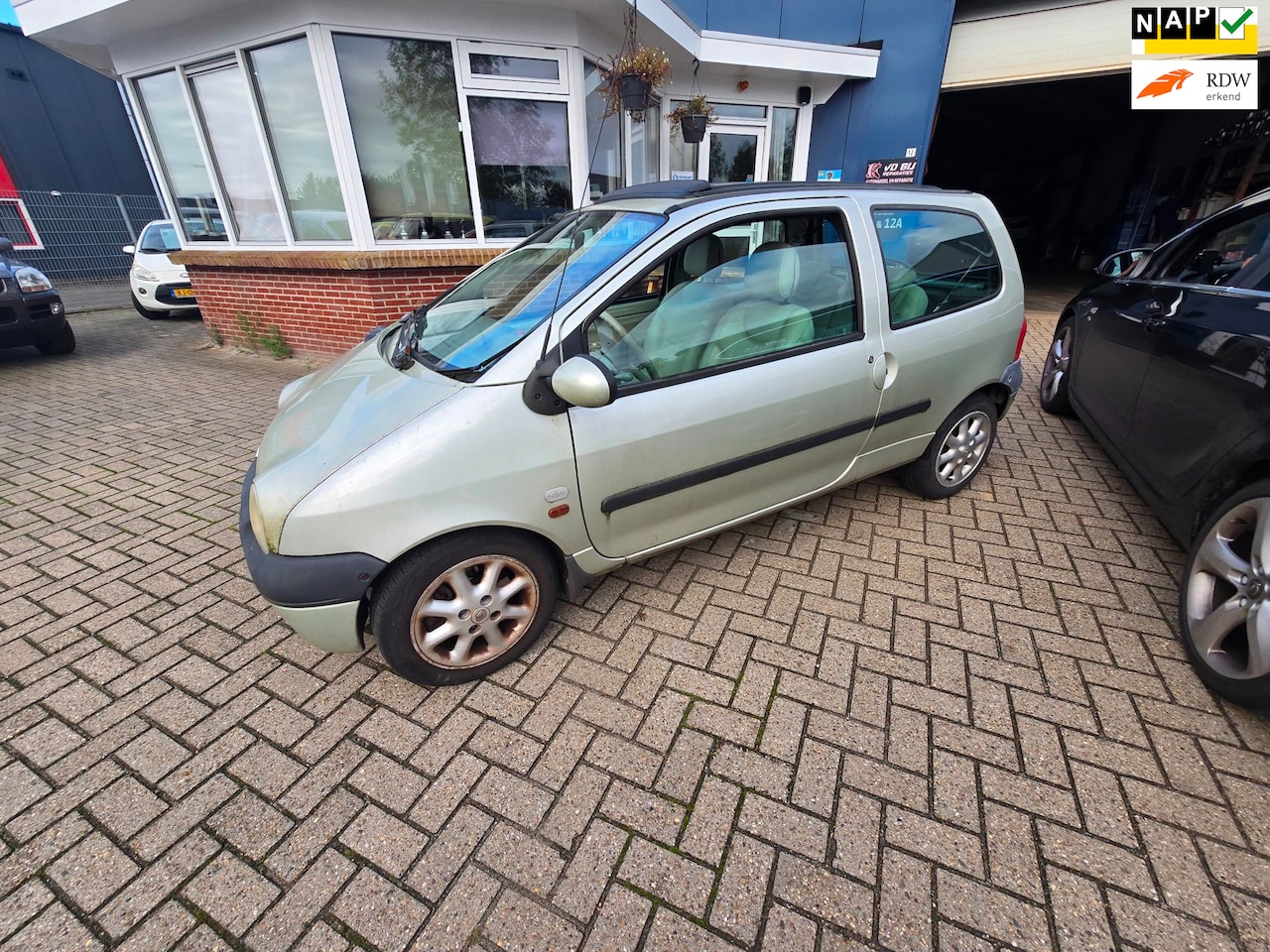 Renault Twingo - 1.2-16V Epicéa Quickshift 5 1.2-16V Epicéa Quickshift 5 - AutoWereld.nl