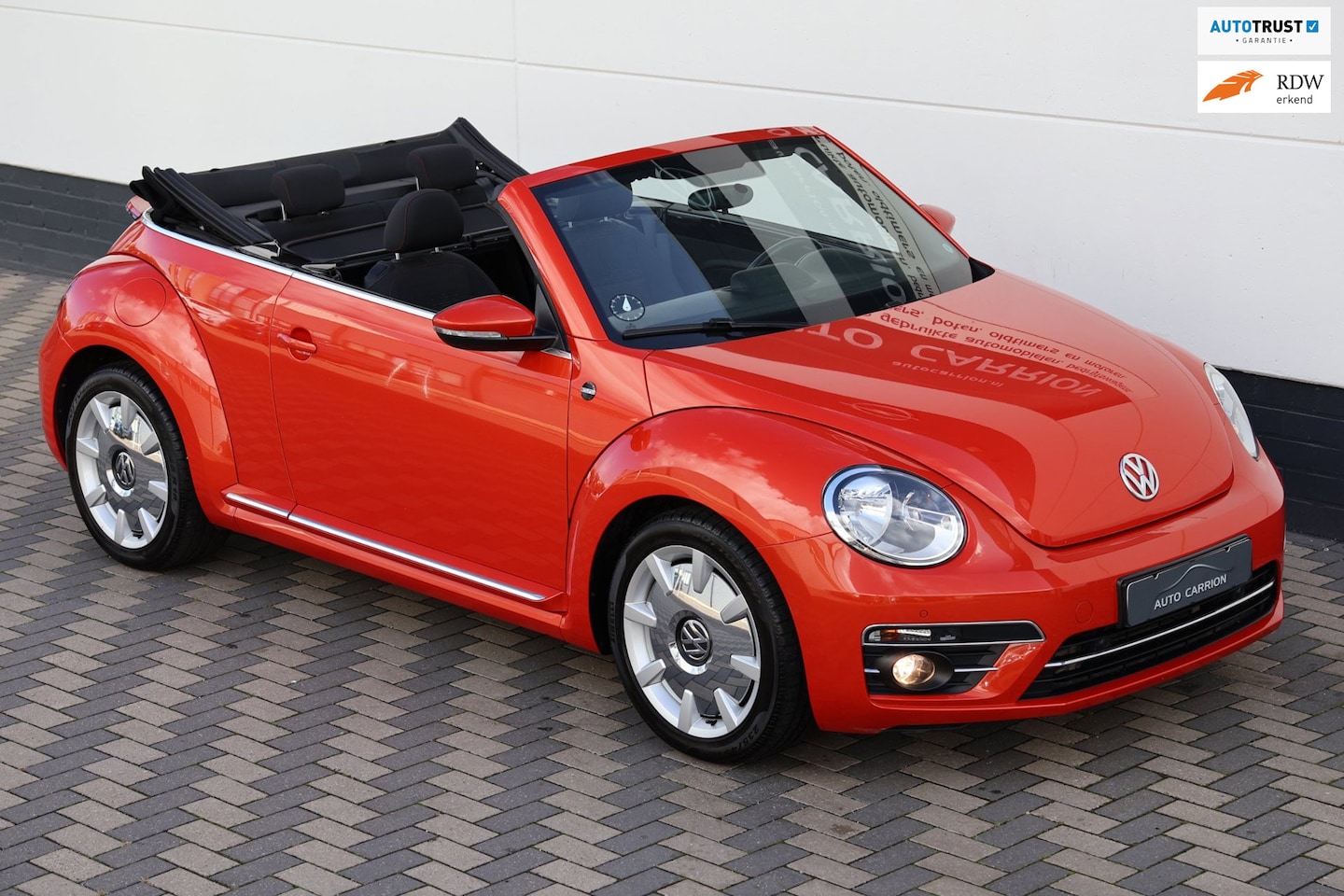 Volkswagen Beetle Cabriolet - 1.2 TSI Sound Carplay Cruise !! - AutoWereld.nl