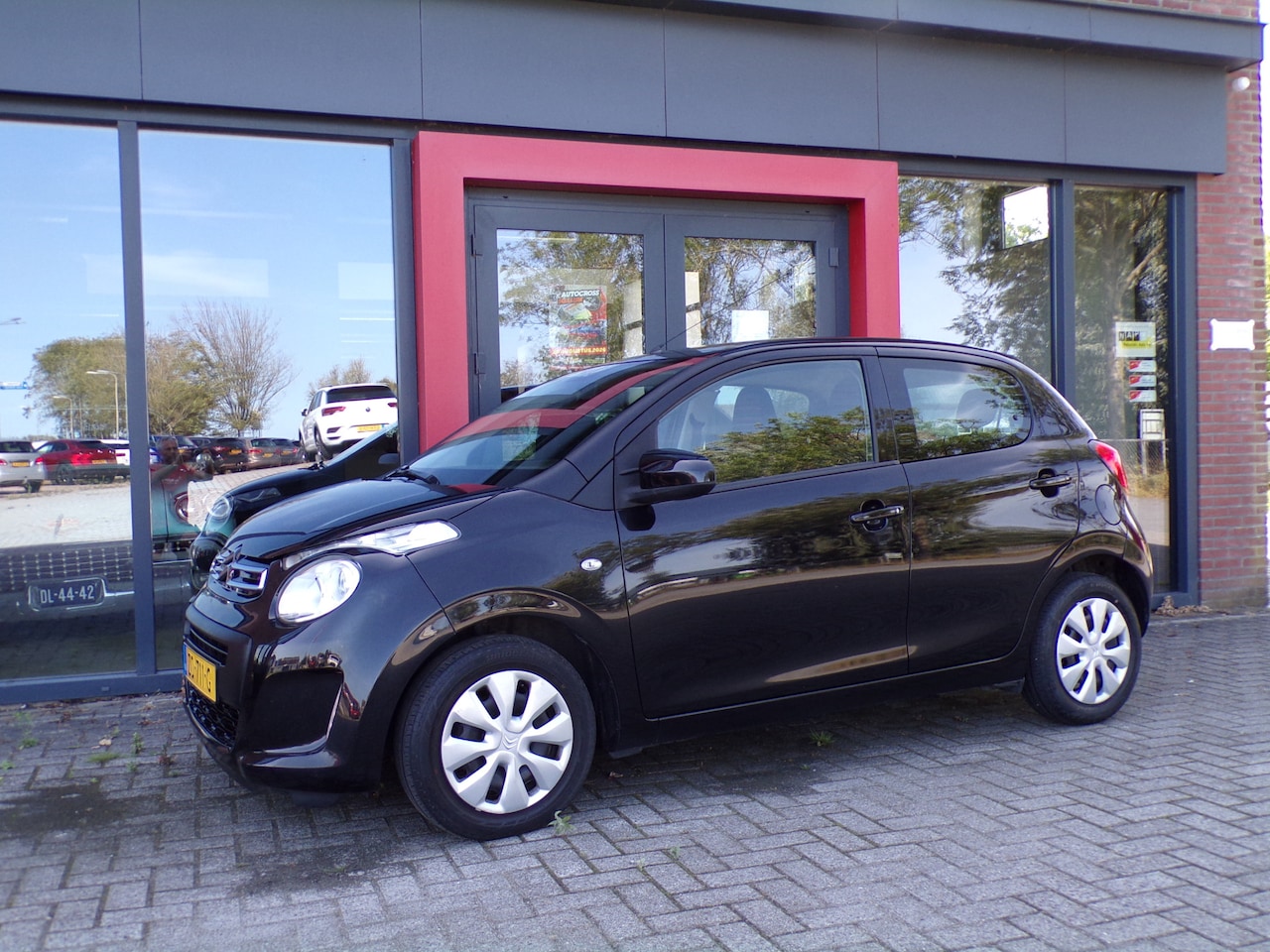 Citroën C1 - 1.0 VTi Feel Airco Cruise NAP - AutoWereld.nl