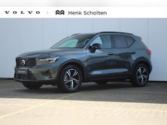 Volvo XC40 - B4 Plus Dark | Adaptive Cruise & Pilot Assist | Panoramadak | Trekhaak | Park Assist & Cam