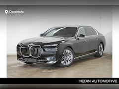 BMW 7-serie - 750e xDrive | Executive Lounge | SkyLounge | Elektrisch openen en sluiten portieren | Rear