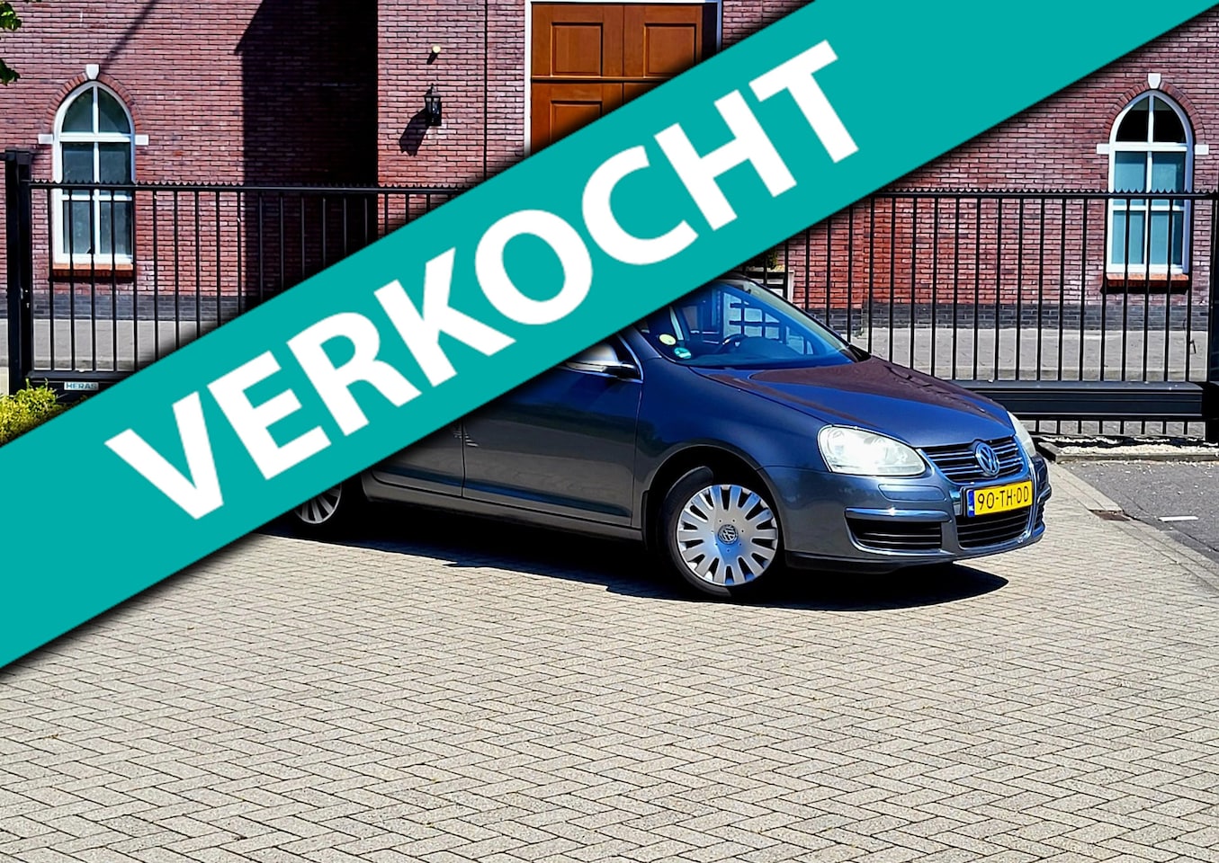 Volkswagen Jetta - 2.0 FSI Comfortline Business / Airco / 1e eigenaar / Dealer onderhouden / Cruise control - AutoWereld.nl