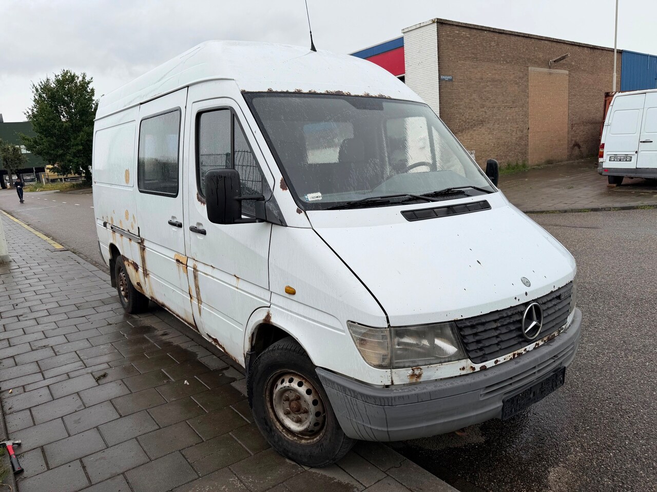 Mercedes-Benz Sprinter - 210D lang/hoog 2.9D +31641468730 - AutoWereld.nl