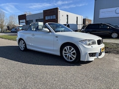 BMW 1-serie Cabrio - 125i APK NIEUW M125 CABRIO UNIEK HANDGESCHAKELD| BOMVOL