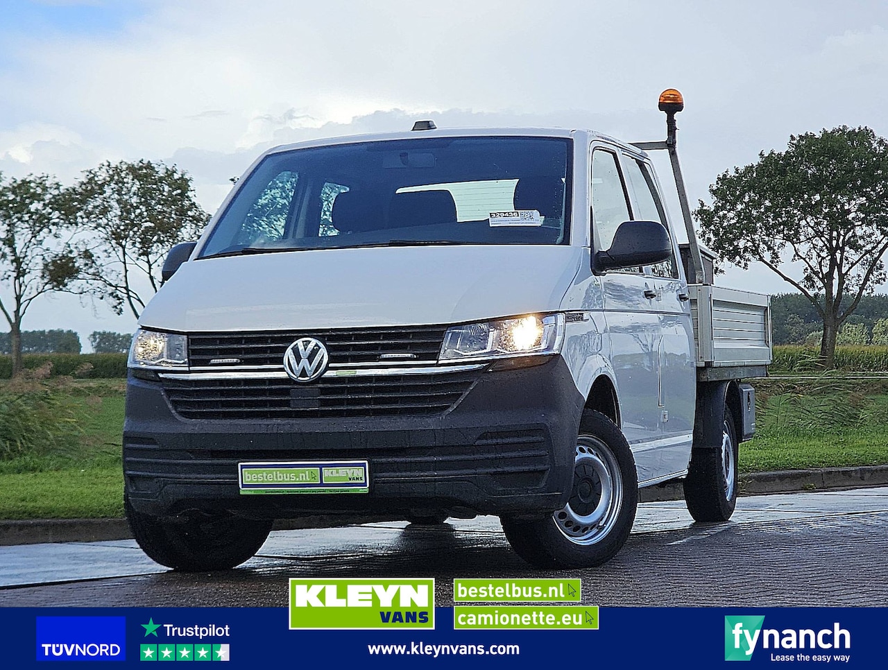 Volkswagen Transporter - 2.0 TDI L2 Dubbel Cabine AC! - AutoWereld.nl