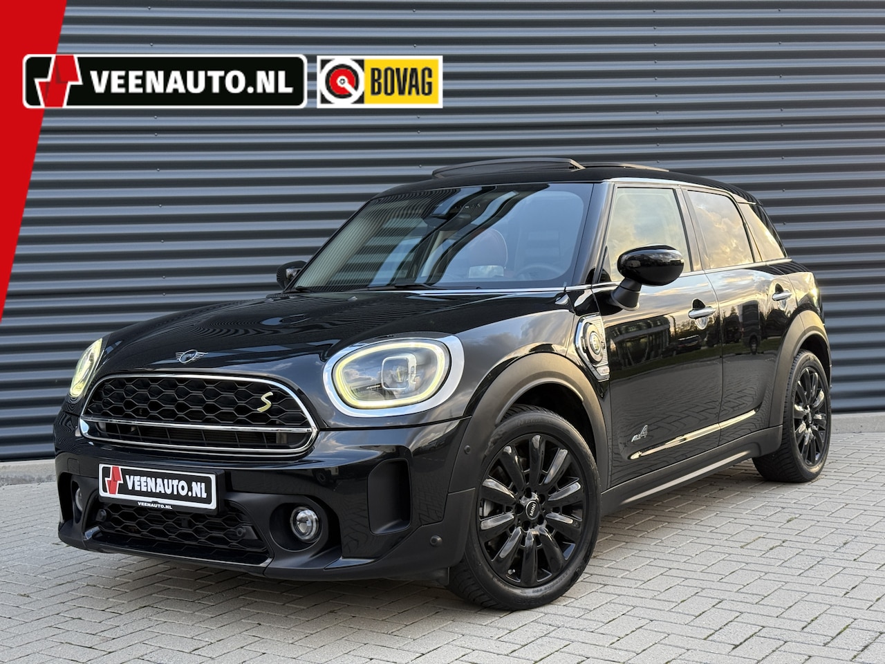 MINI Countryman - 1.5 Cooper S E ALL4 Leder/Pano/H&K/Camera - AutoWereld.nl