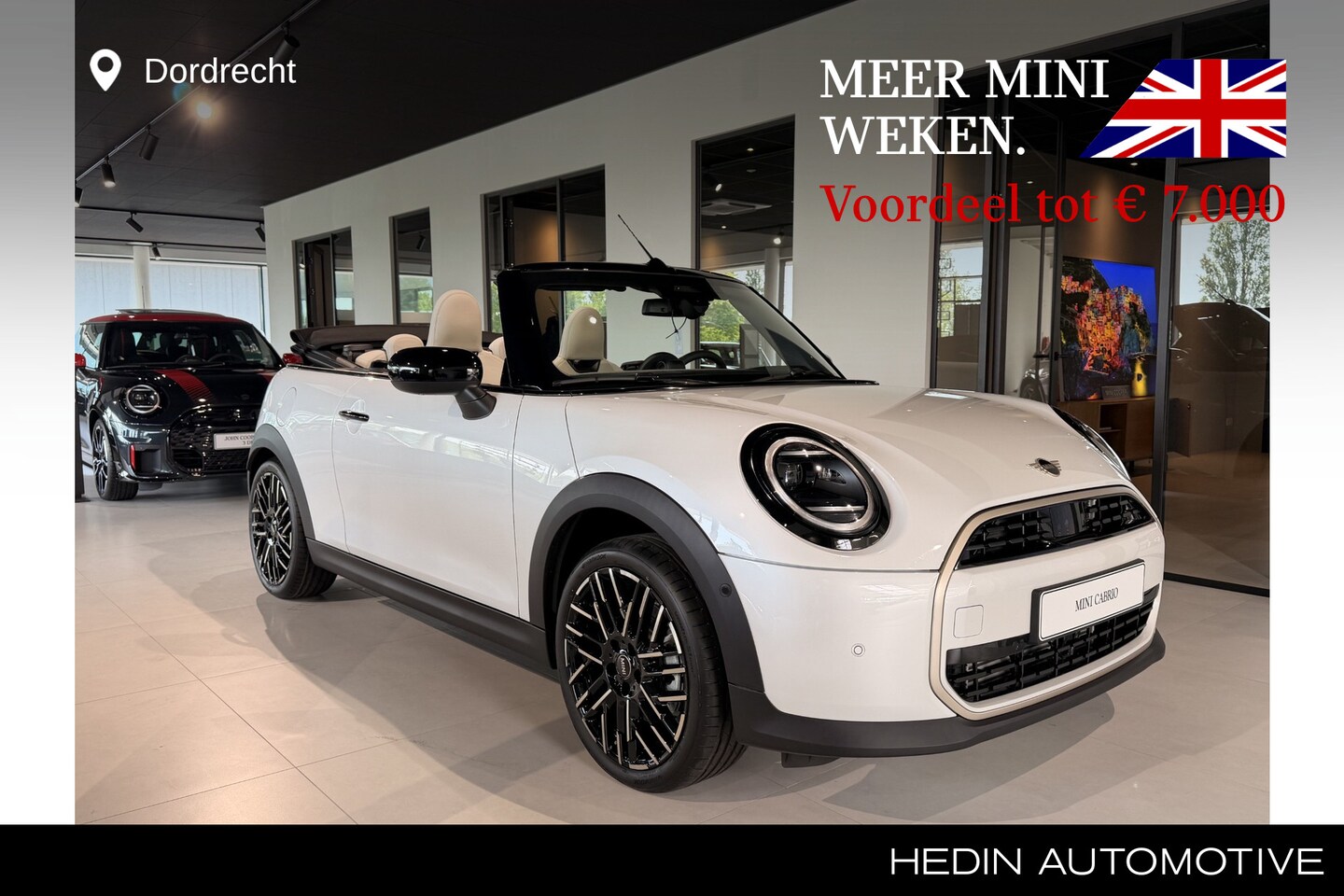MINI Cabrio - 2.0 Cooper C Favoured Pakket S | Comfort Access | Stoelverwarming | Sportstoelen | Head-up - AutoWereld.nl