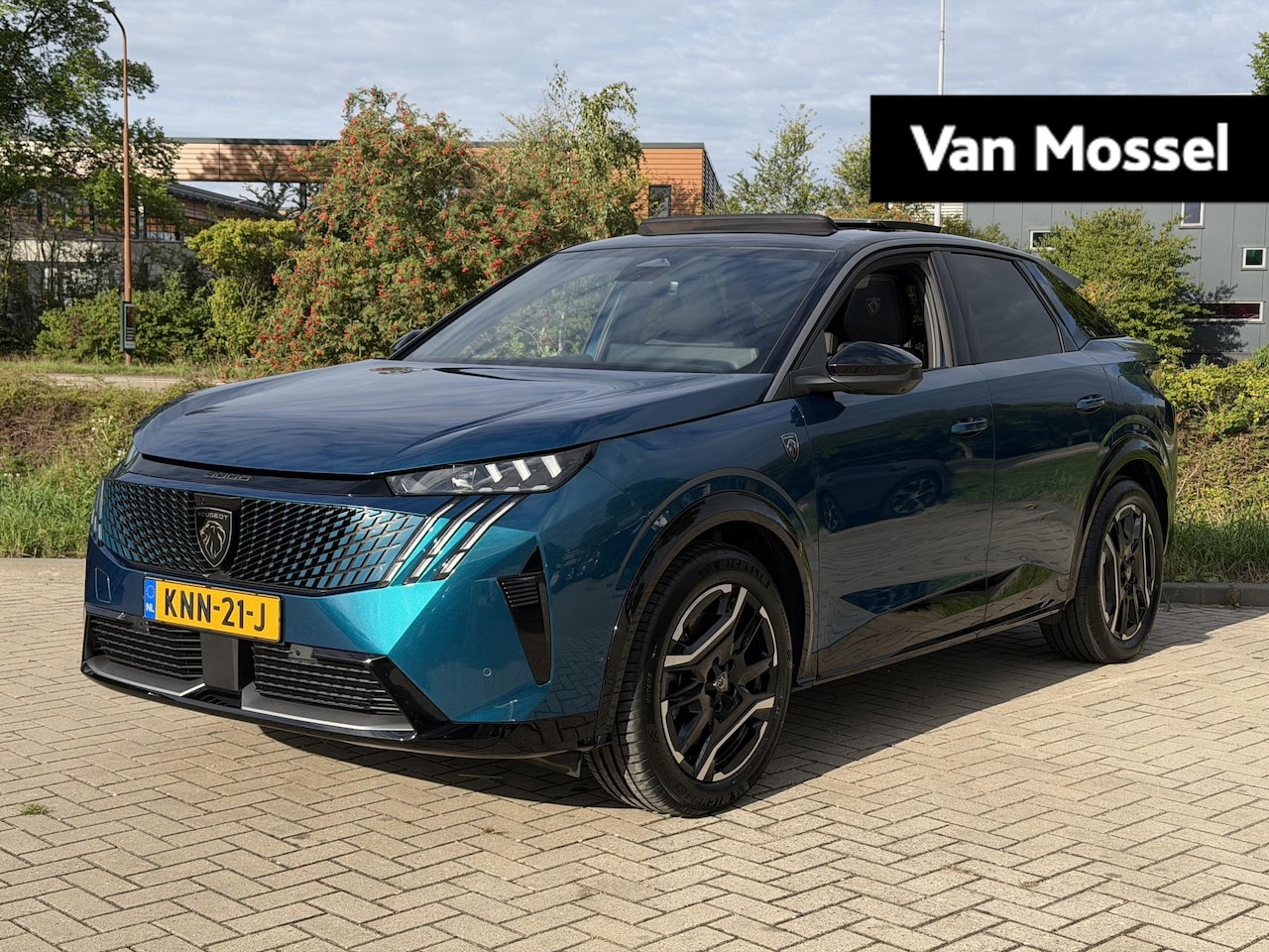 Peugeot e-3008 - GT Long Range 230 97 kWh - AutoWereld.nl