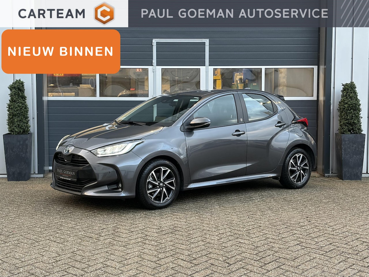 Toyota Yaris - 1.5-l-VVT-i Hybrid CVT Luxe | LED | Parkeer sensoren | Camera | Dodehoek | - AutoWereld.nl