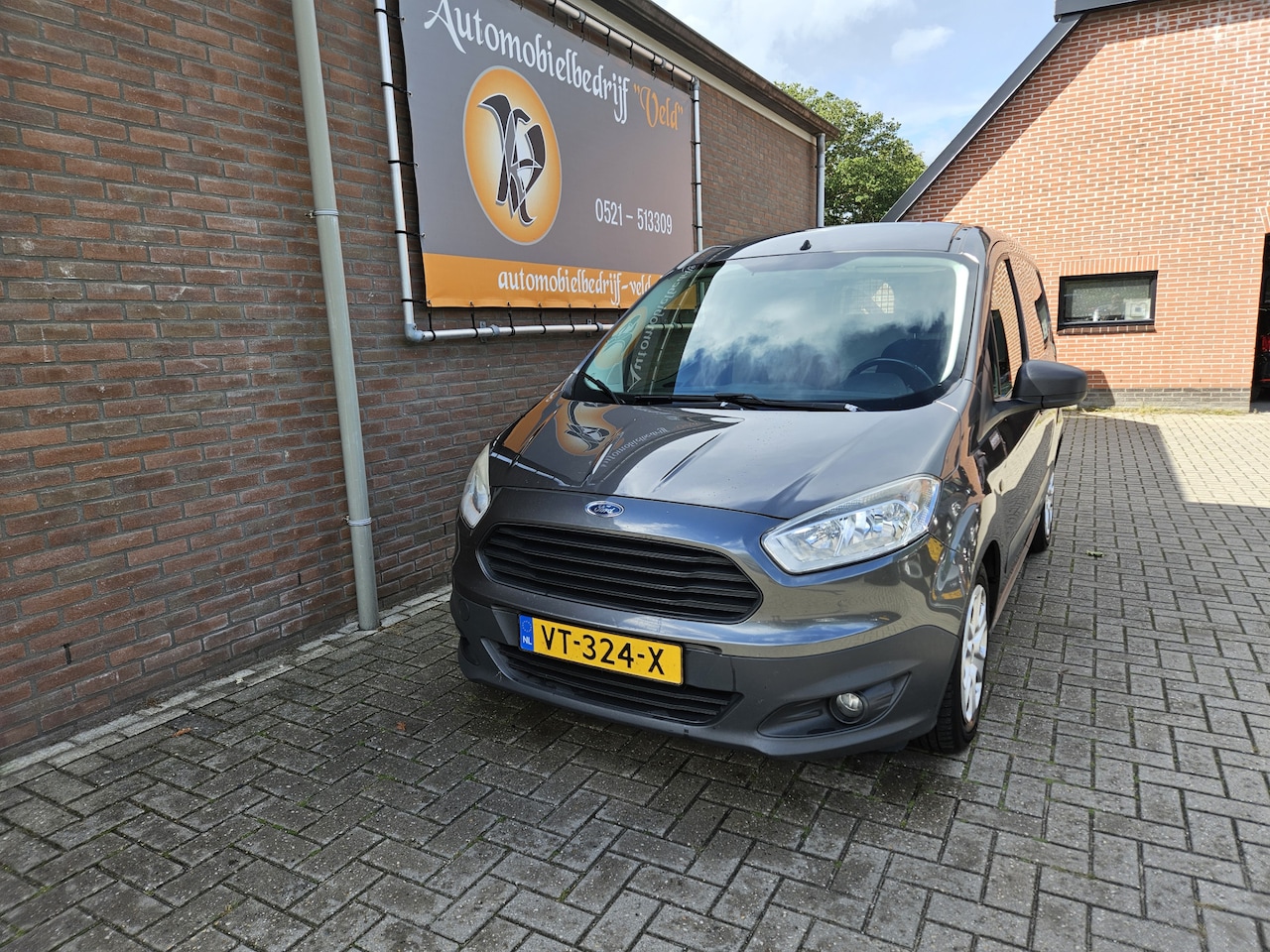 Ford Transit Courier - 1.6 TDCI Trend 1.6 TDCI Trend - AutoWereld.nl