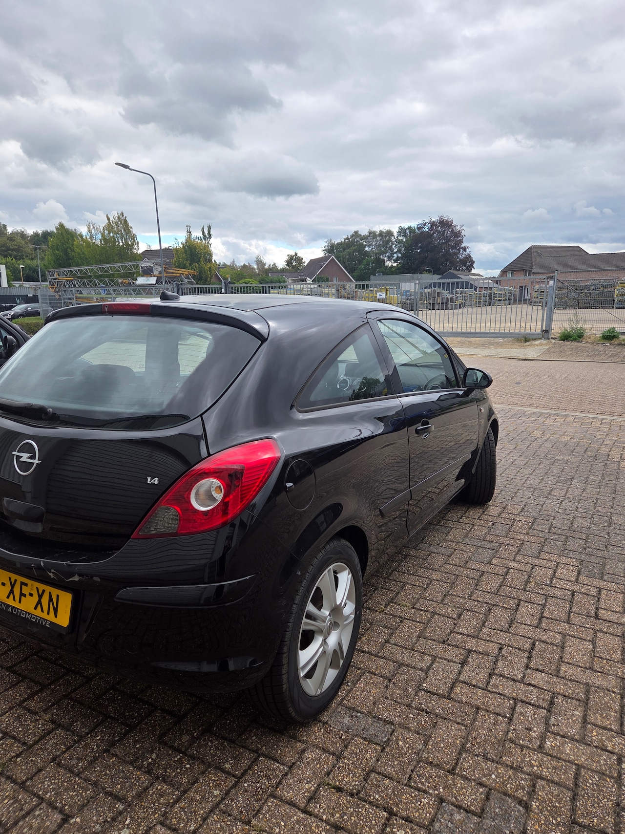 Opel Corsa - 1.4-16V Cosmo