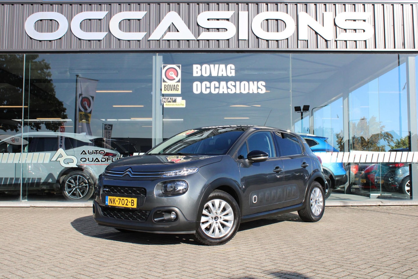 Citroën C3 - 1.2 S&S Shine APPLE CARPLAY/ NAVIGATIE/ DAB/ PDC - AutoWereld.nl