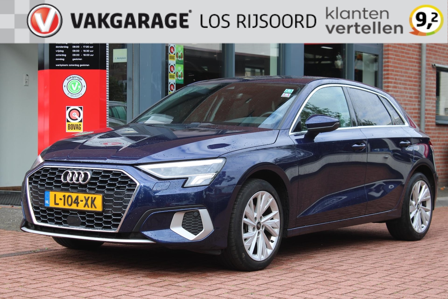 Audi A3 Sportback - 30 TFSI Hybride *Advanced* | Carplay | Cruise & Climate Control | PDC | Navigatie | Privac - AutoWereld.nl