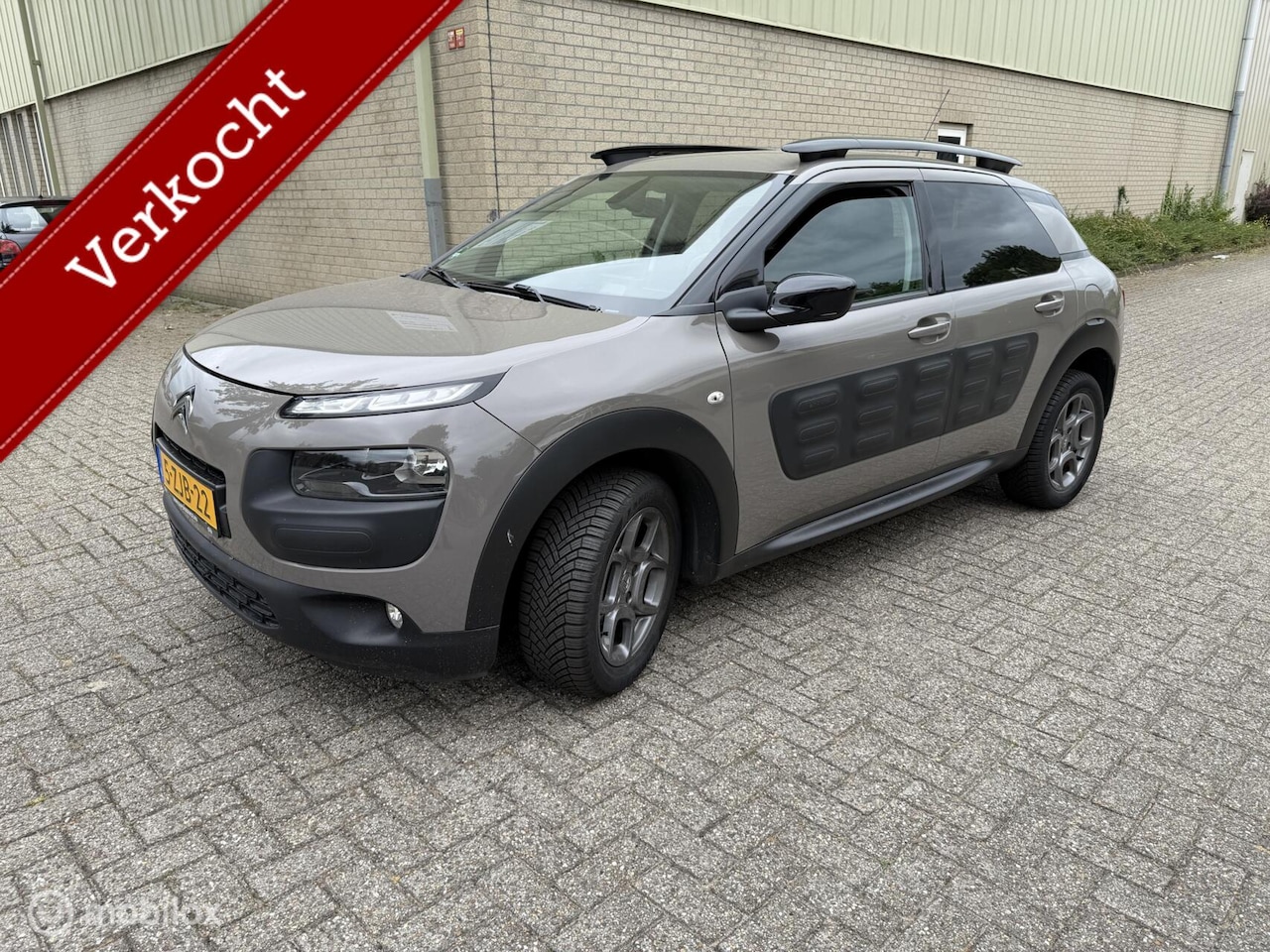 Citroën C4 Cactus - 1.2 VTi Shine 1.2 VTi Shine - AutoWereld.nl