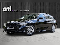 BMW 3-serie Touring - 318d 1e Eigenaar | Origineel NL | Dealeronderhouden | Sportstoelen | Leder | Alarm kl.3 |