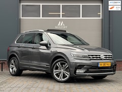 Volkswagen Tiguan - 2.0 TSI/220pk 4Motion Highline Business R|2x R-line|Dynaudio|Pano|Adaptive cruise|Stoelver