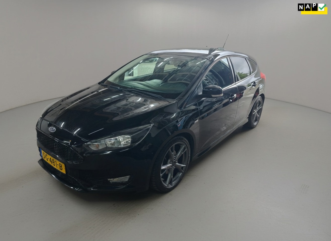 Ford Focus - 1.0 ST-Line 1.0 ST-Line, Clima, Cruise, LM, PDC, Keyless. NAP - AutoWereld.nl