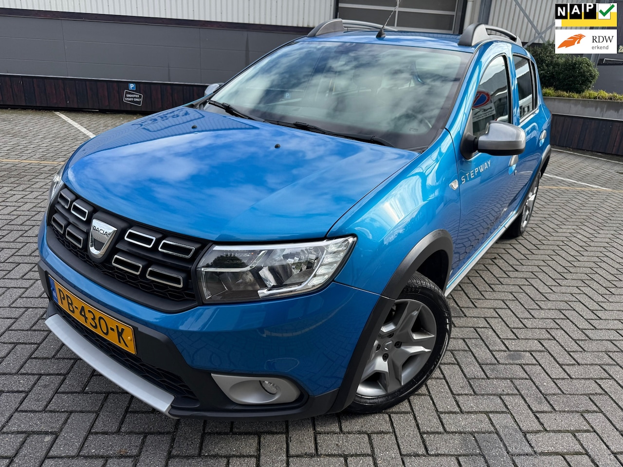 Dacia Sandero Stepway - 0.9 TCe SL Stepway*Automaat*Navigatie*Cruise*Bluetooth*Velgen*APK*NAP - AutoWereld.nl